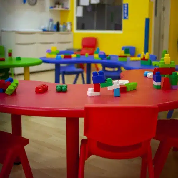 juegos educativos para niños de 2 a 3 años con clasificación y coordinación